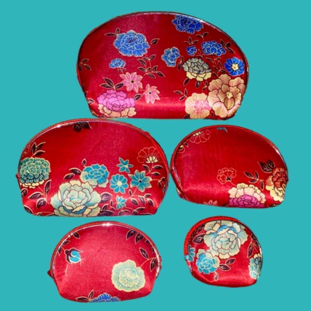 Like New Floral Print Make Up Cases - Set of 5​